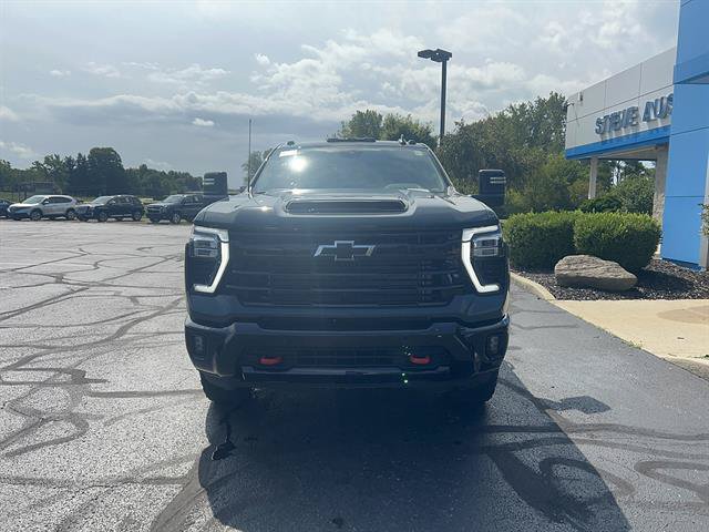 New 2026 Chevrolet Silverado 2500 LT w/ Trail Boss Package AWD/4WD image 2