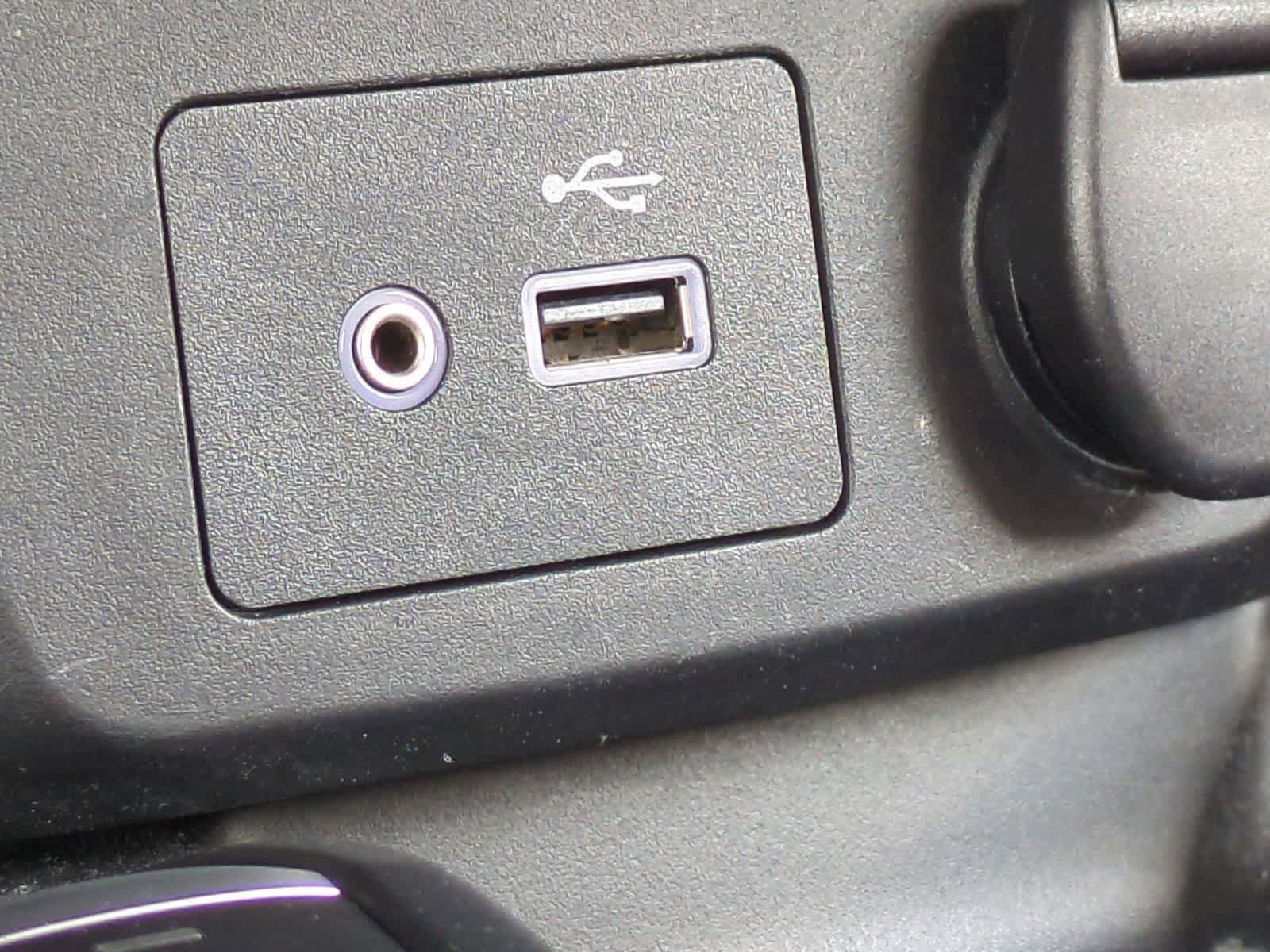Used 2019 Nissan Rogue S AWD/4WD image 33