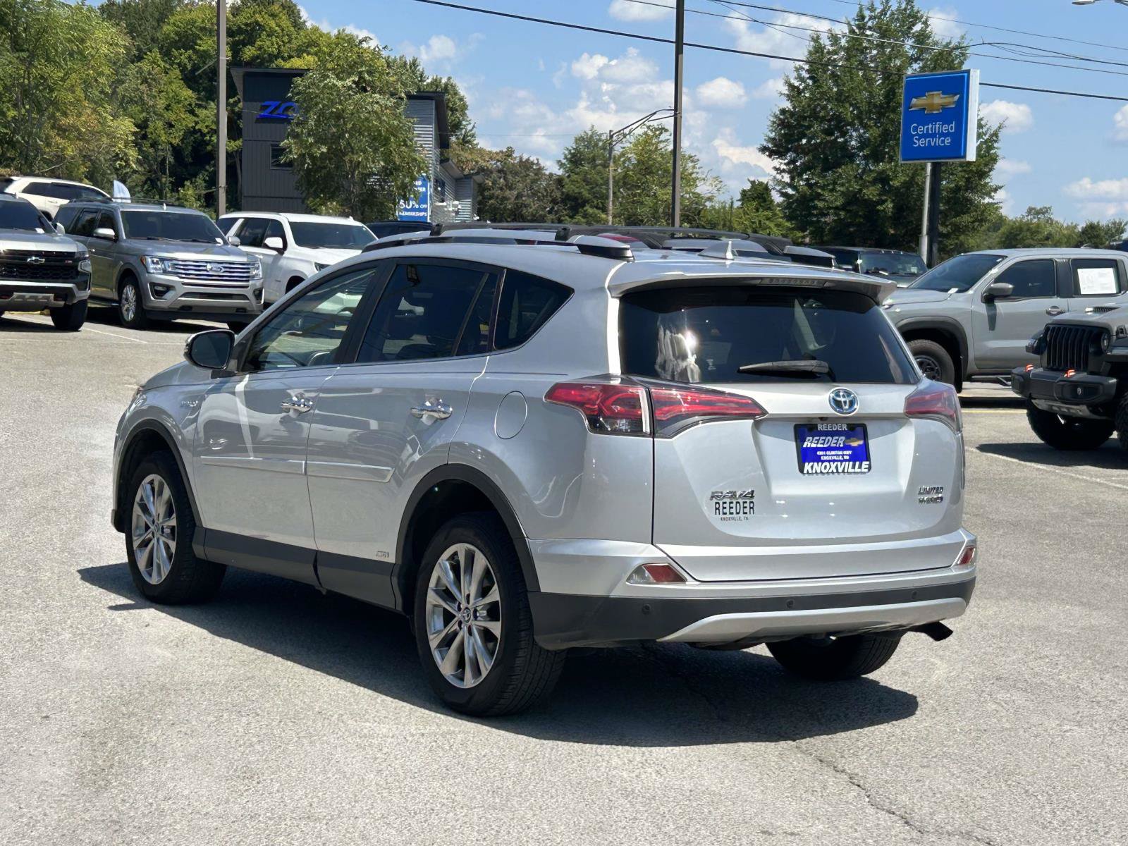 Used 2016 Toyota RAV4 Limited AWD/4WD image 5