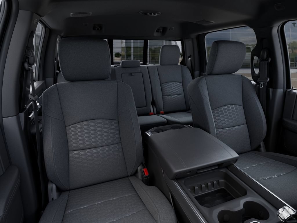 New 2026 RAM 2500 Big Horn AWD/4WD image 17