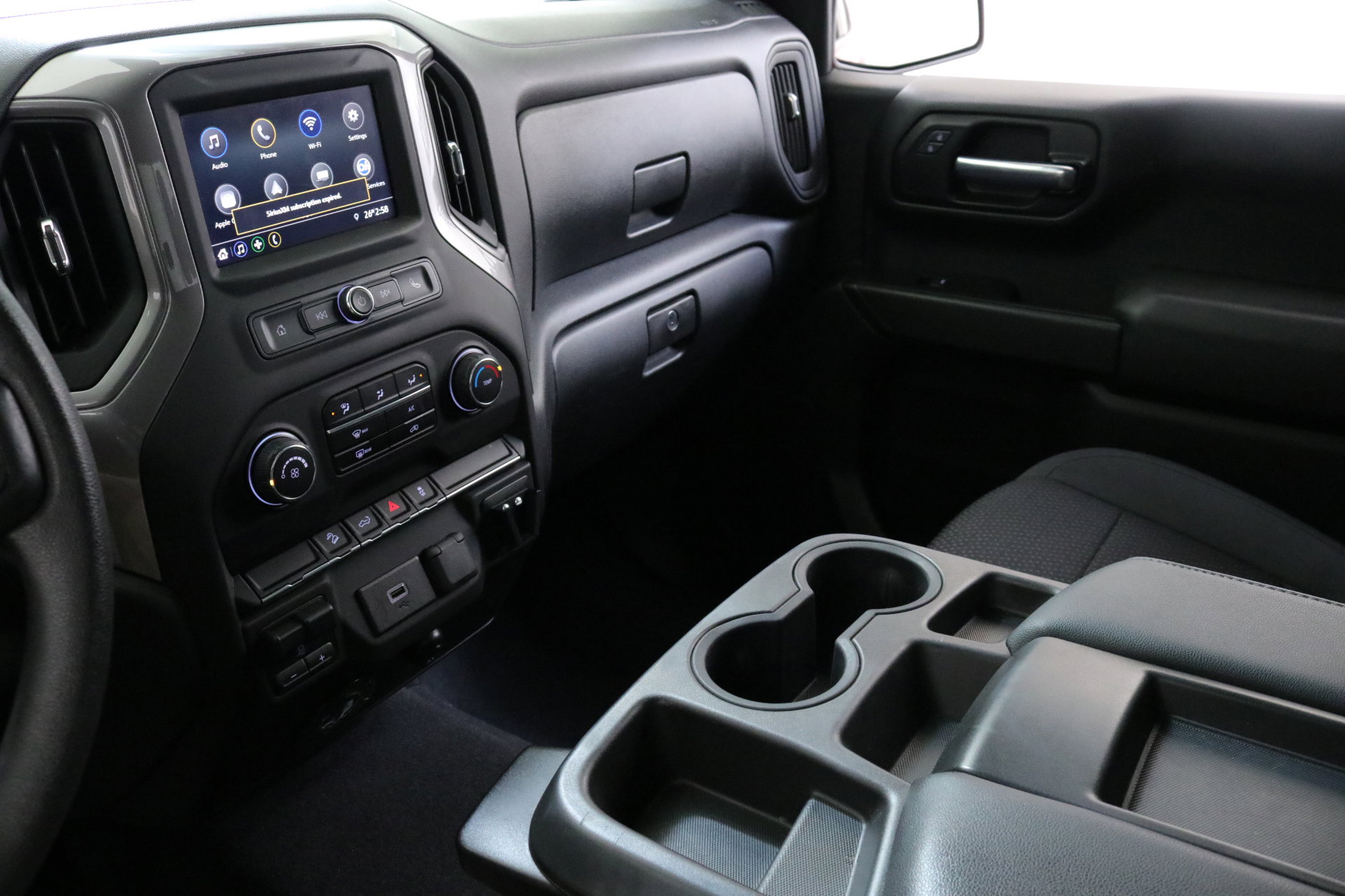 Used 2020 Chevrolet Silverado 1500 Custom Trail Boss w/ Custom Convenience Package image 18