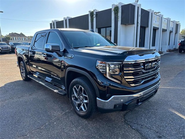 Used 2022 GMC Sierra 1500 SLT image 4
