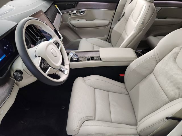 New 2026 Volvo XC90 B6 Ultra w/ Protection Package AWD/4WD image 14