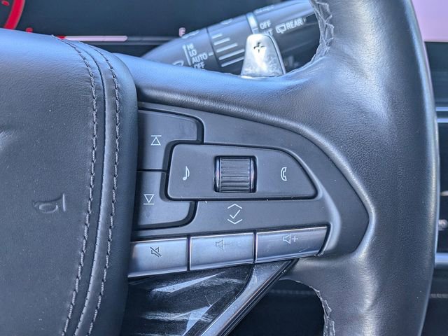 Certified 2023 Cadillac Escalade V w/ LPO, ONYX Package image 29