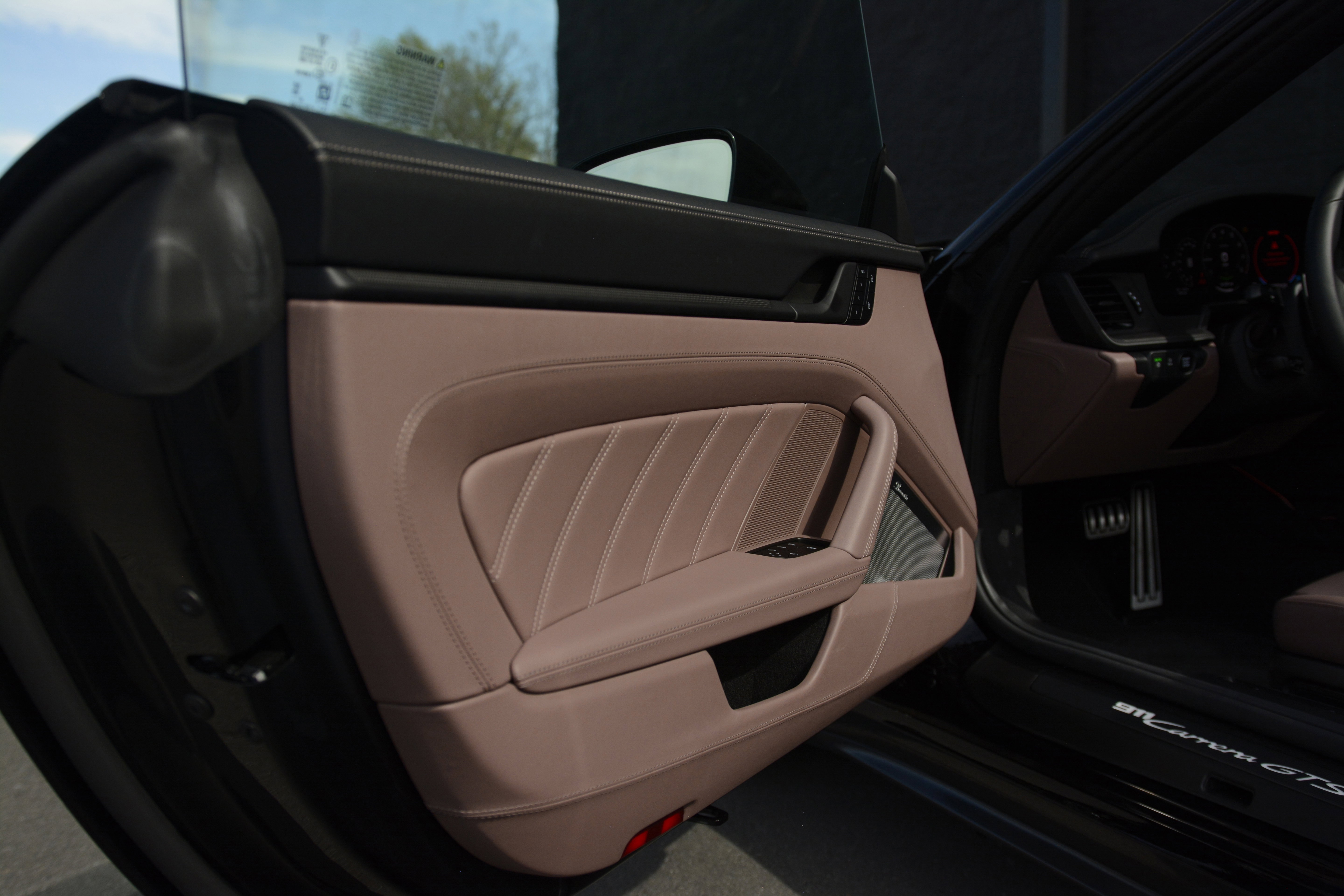 Certified 2026 Porsche 911 GTS image 13