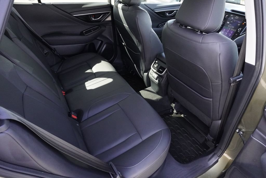Used 2022 Subaru Outback Limited image 26