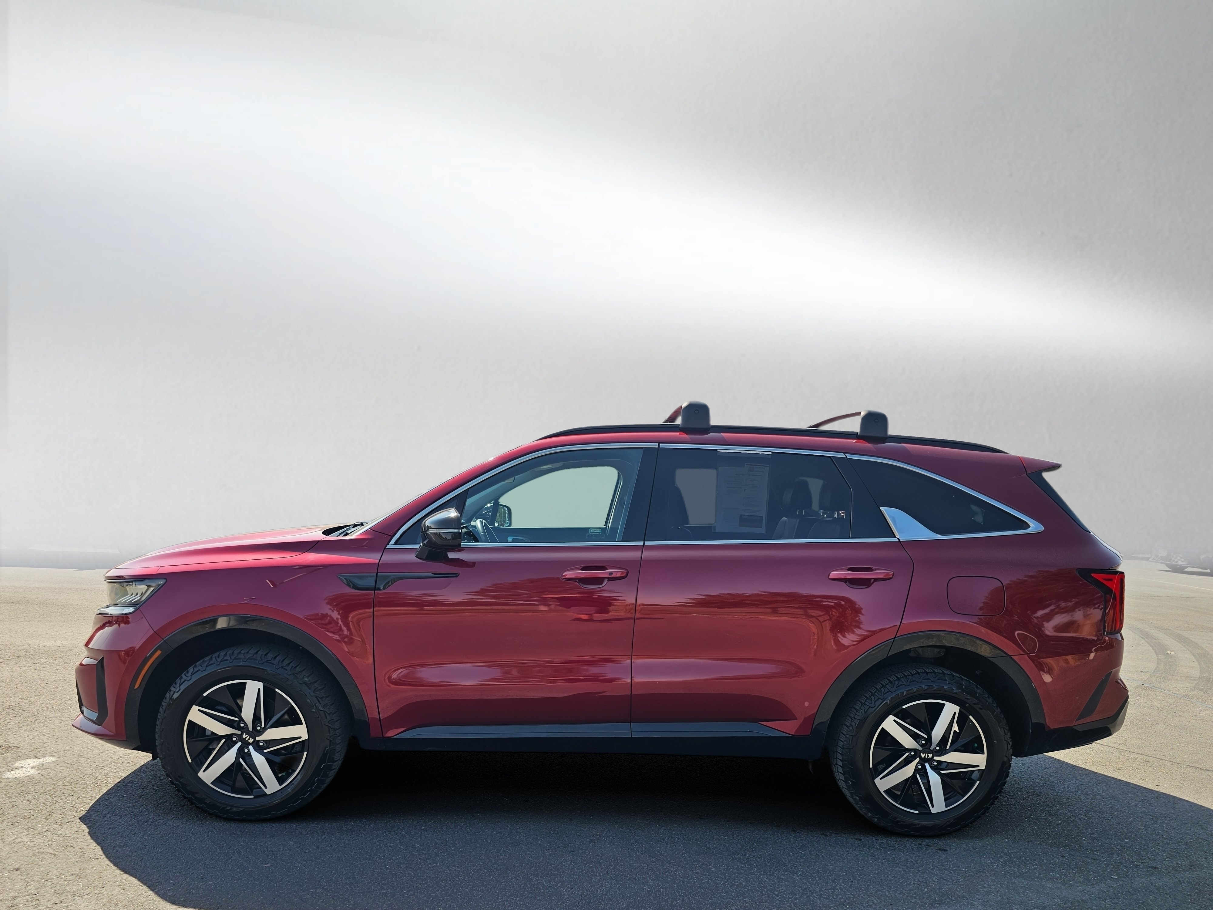 Used 2021 Kia Sorento EX AWD/4WD image 2