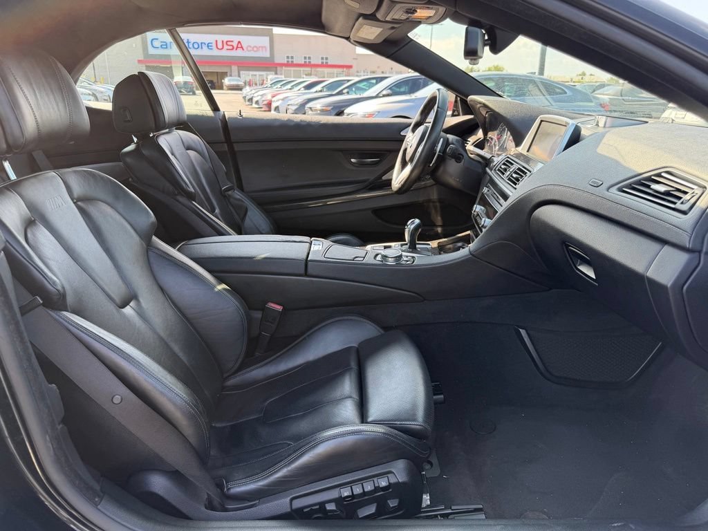 Used 2015 BMW M6 Convertible RWD image 9