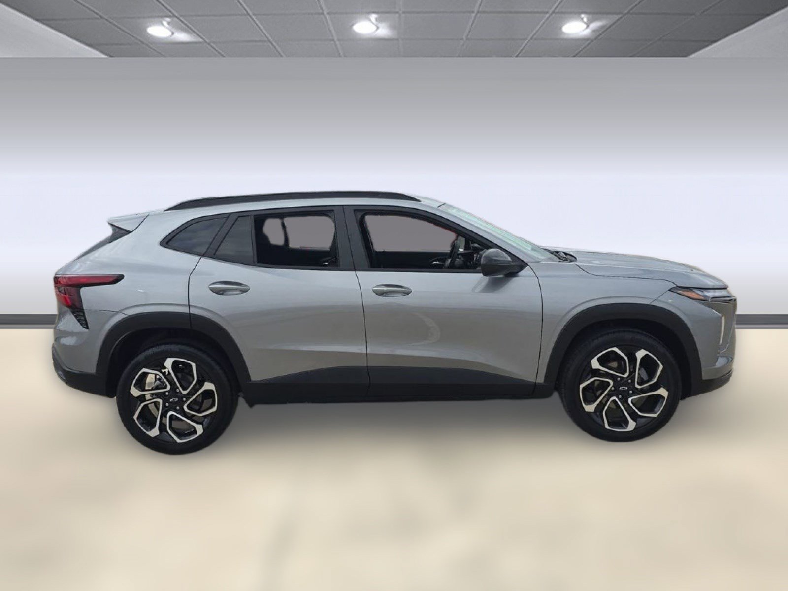 Used 2025 Chevrolet Trax RS w/ Driver Confidence Package image 8