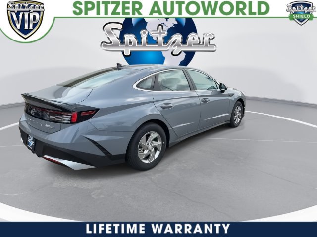 New 2026 Hyundai Sonata SE FWD image 14