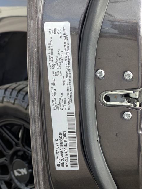 Used 2024 RAM 2500 Tradesman image 33