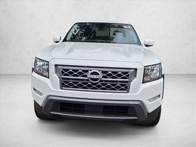 Used 2024 Nissan Frontier SV w/ SV Convenience Package RWD image 2