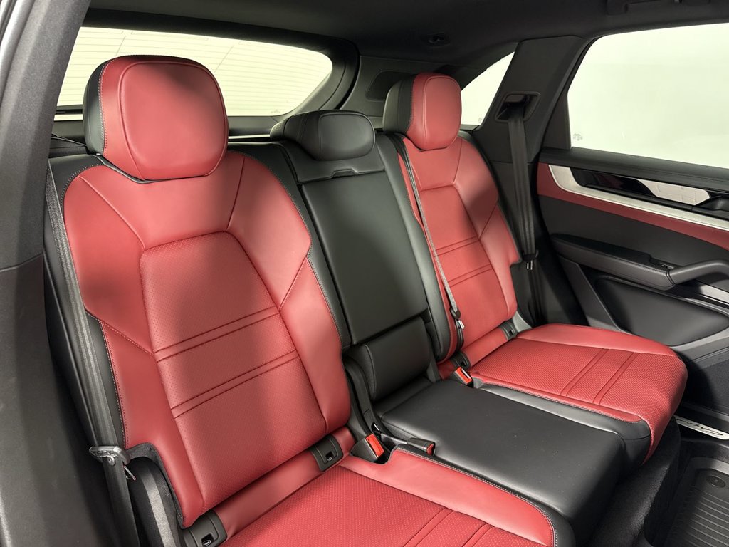 New 2026 Porsche Cayenne AWD/4WD image 22
