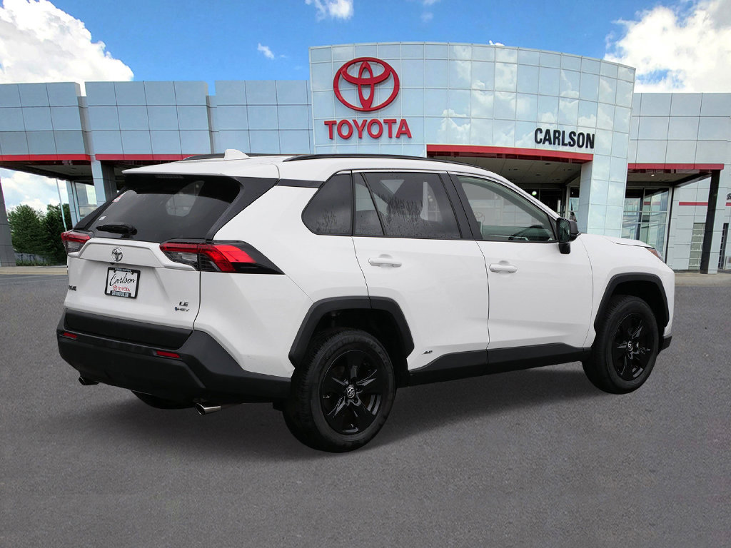 Certified 2025 Toyota RAV4 LE AWD/4WD image 5