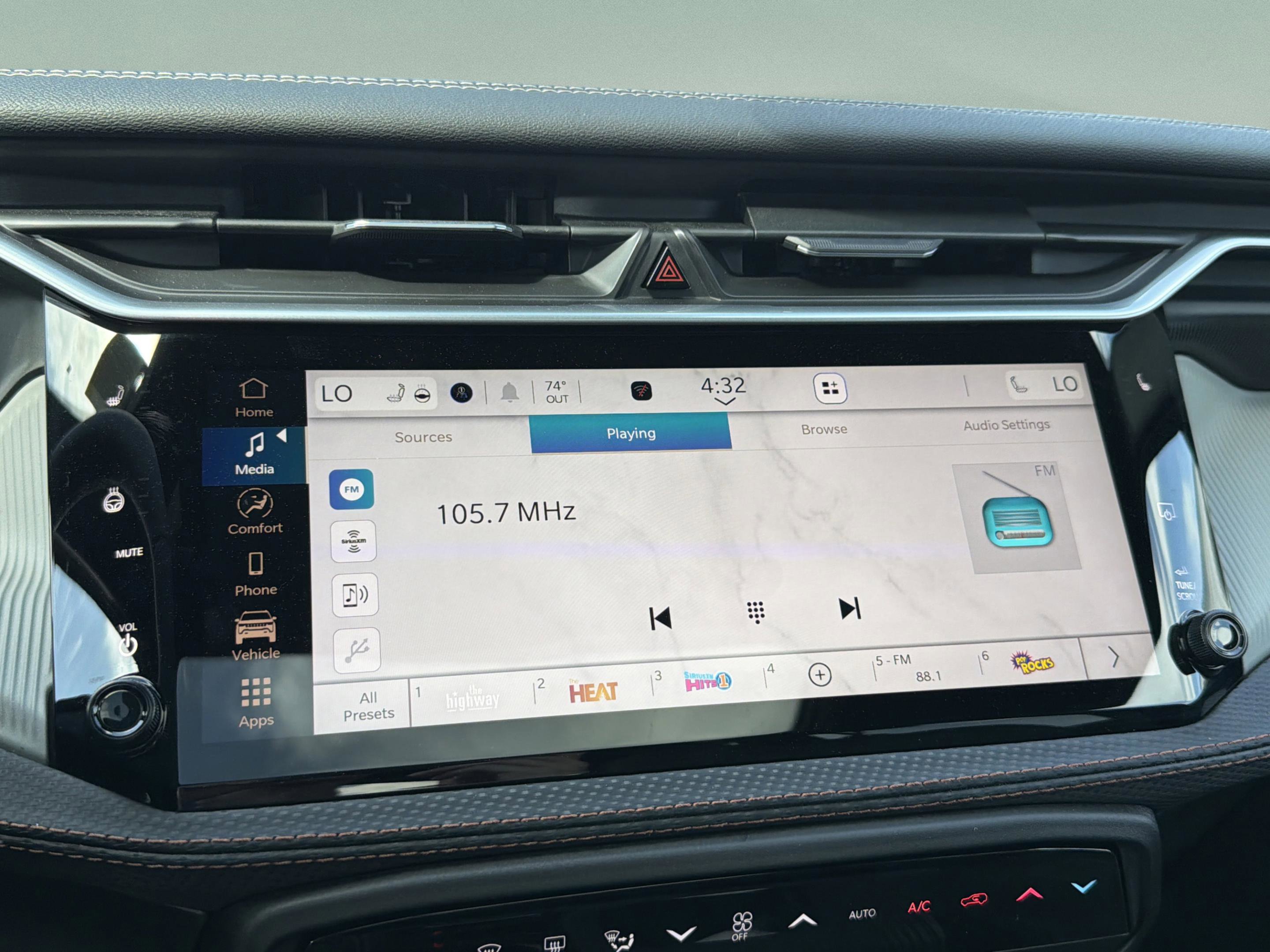 New 2026 Jeep Cherokee Limited image 16