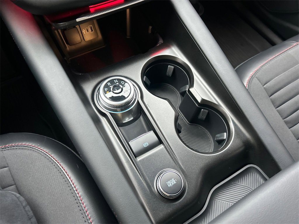 Used 2025 Ford Explorer ST-Line w/ Premium Package image 25