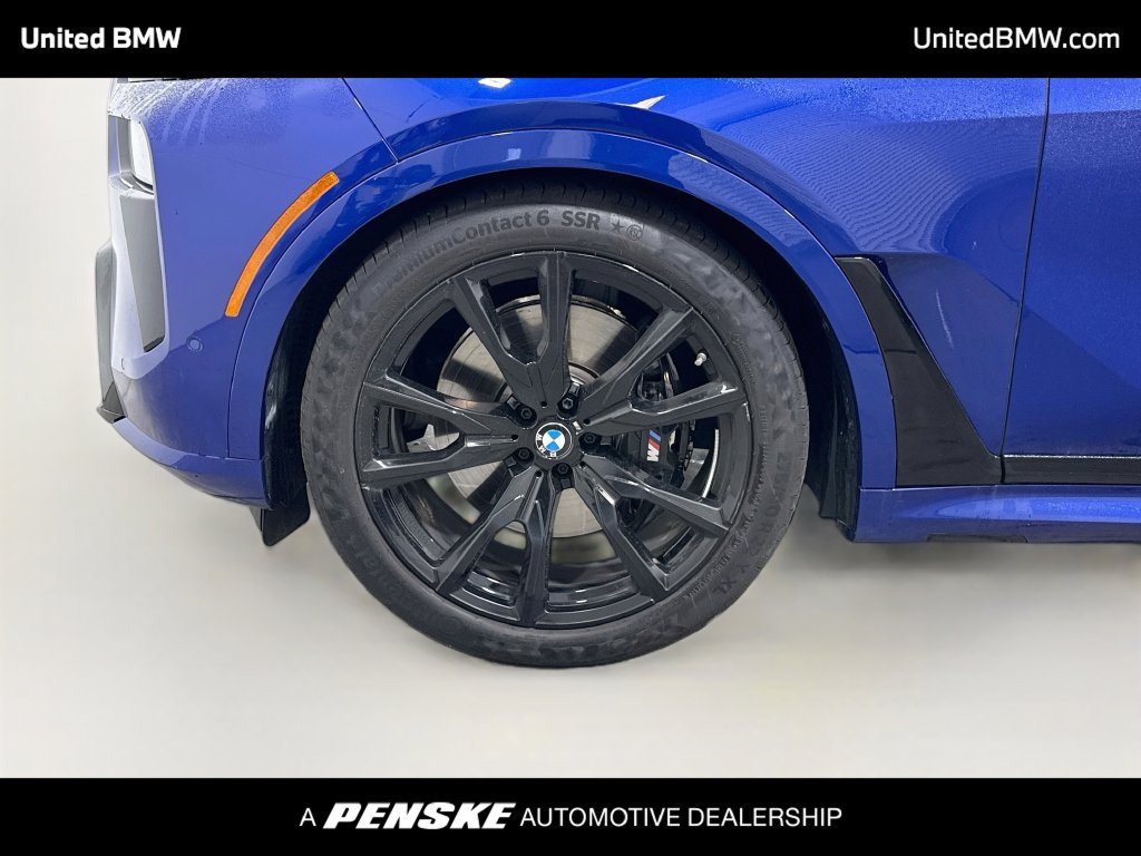 Certified 2027 BMW X7 M60i AWD/4WD image 9