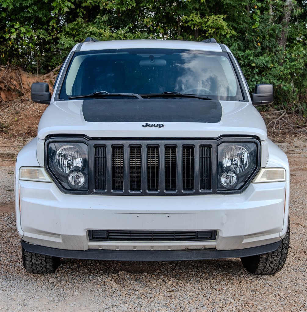 Used 2011 Jeep Liberty Sport w/ Popular Equipment Group AWD/4WD image 9