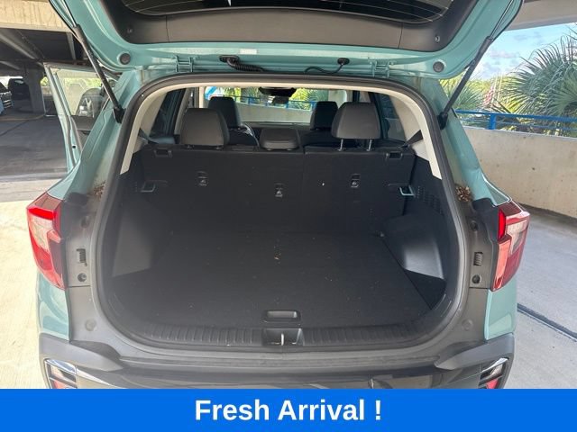 Used 2024 Kia Seltos EX FWD image 4