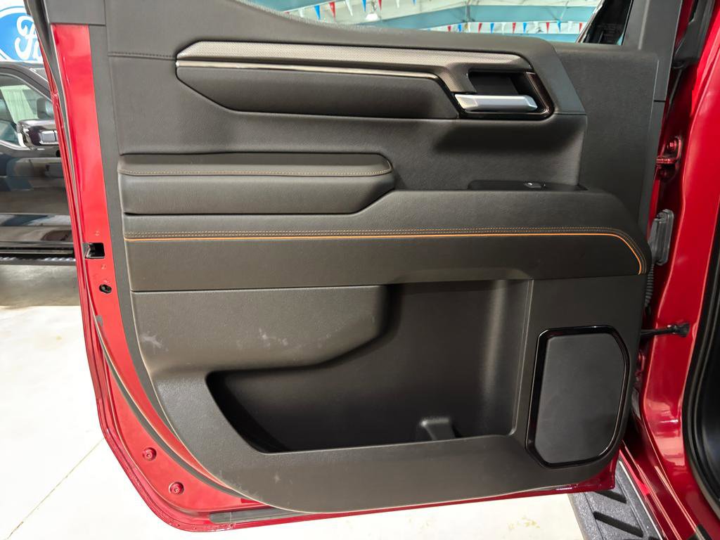 Used 2022 GMC Sierra 1500 AT4 w/ AT4 Preferred Package image 12