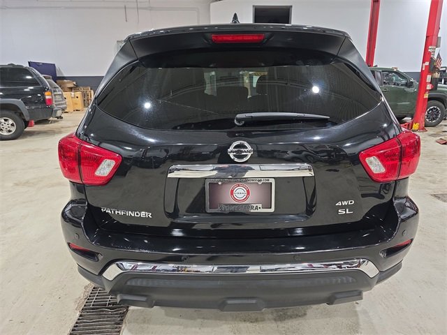 Used 2020 Nissan Pathfinder SL image 24