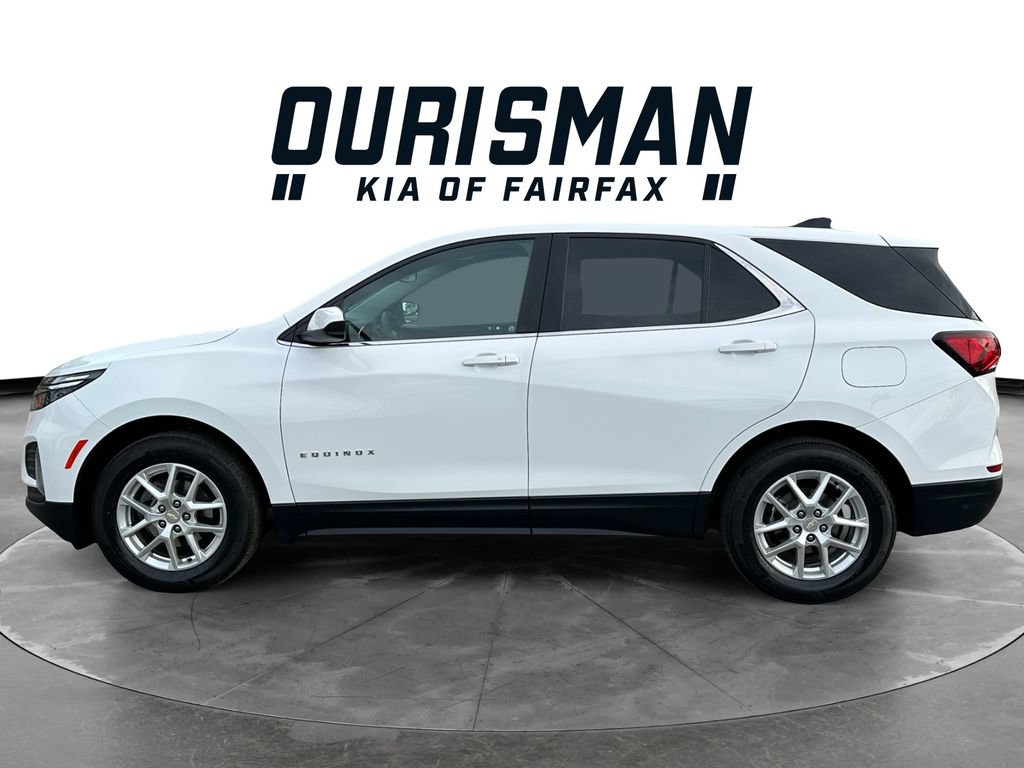 Used 2023 Chevrolet Equinox LT FWD image 3