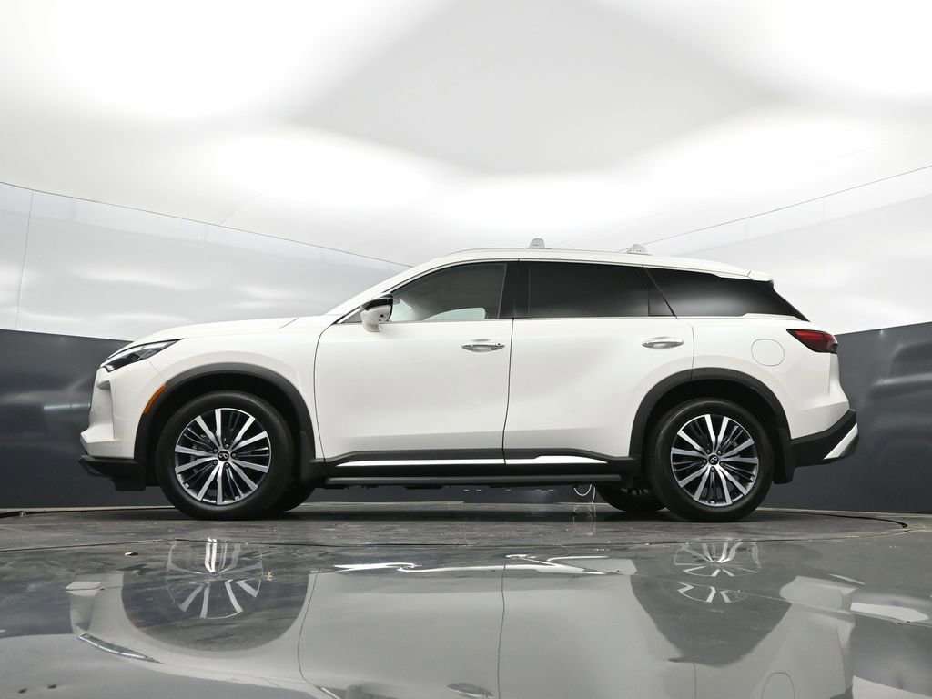 Used 2023 INFINITI QX60 Sensory w/ Vision Package image 37