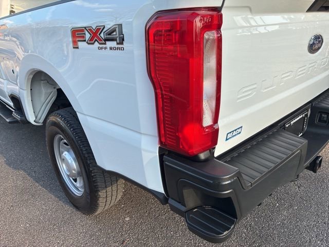 Used 2024 Ford F250 XL w/ FX4 Off-Road Package image 13
