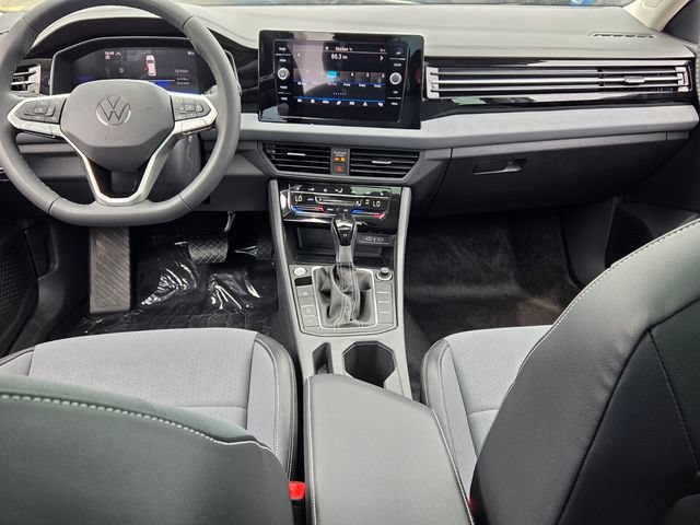 New 2026 Volkswagen Jetta SE FWD image 8