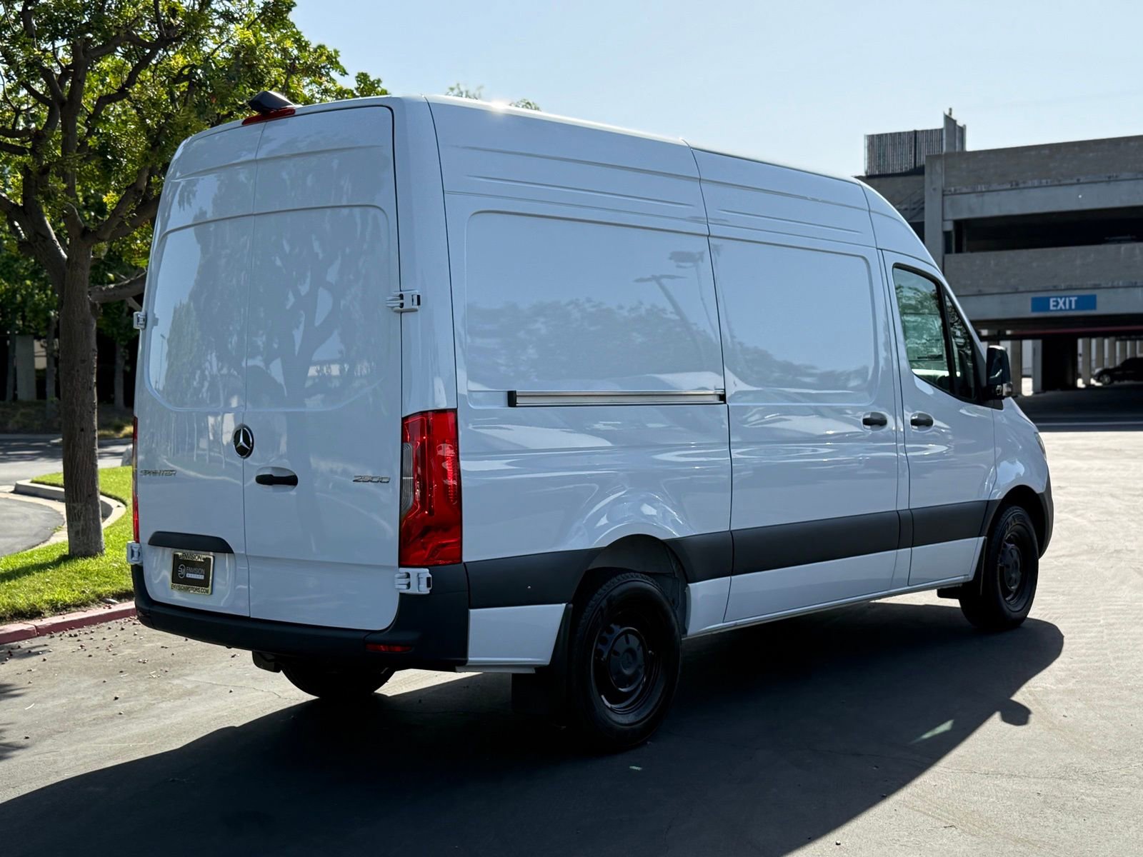 New 2025 Mercedes-Benz Sprinter 2500 image 14
