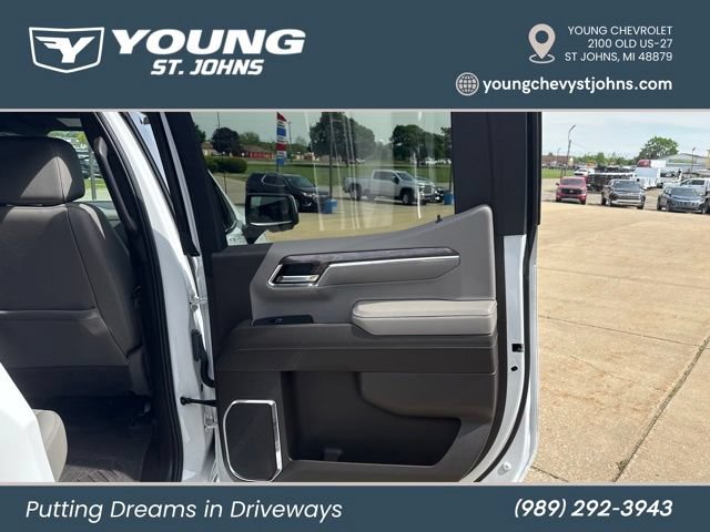 Used 2024 Chevrolet Silverado 1500 LTZ AWD/4WD image 15