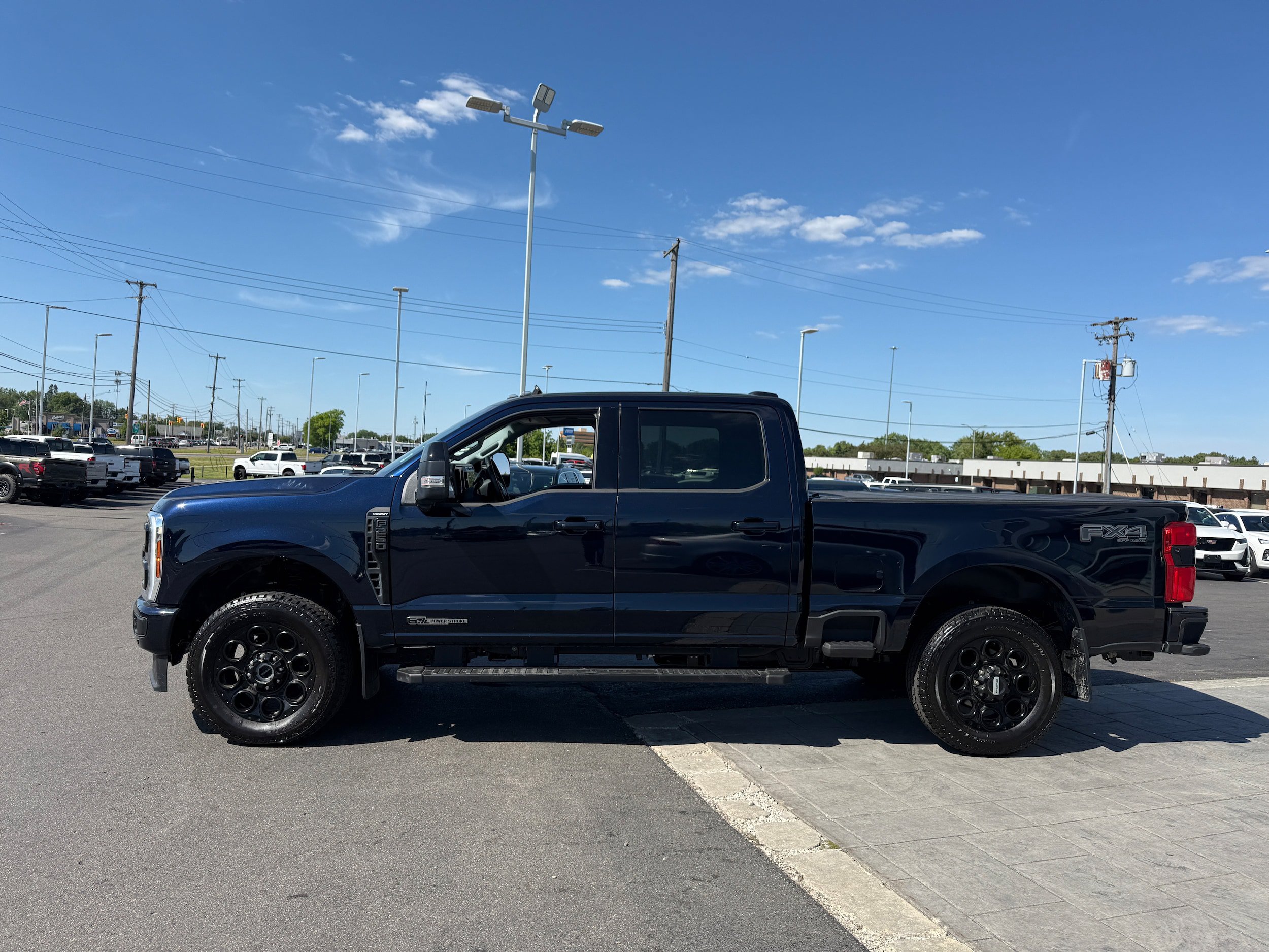Used 2025 Ford F250 Lariat w/ Lariat Ultimate Package AWD/4WD image 7