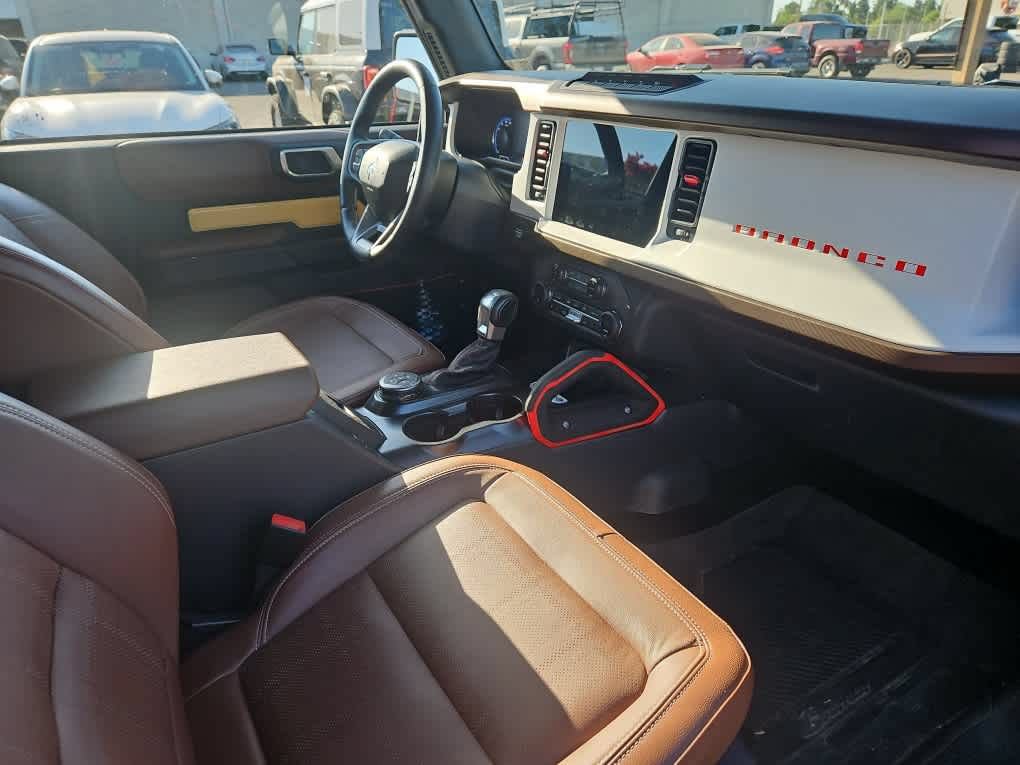 Used 2024 Ford Bronco Heritage Edition AWD/4WD image 13