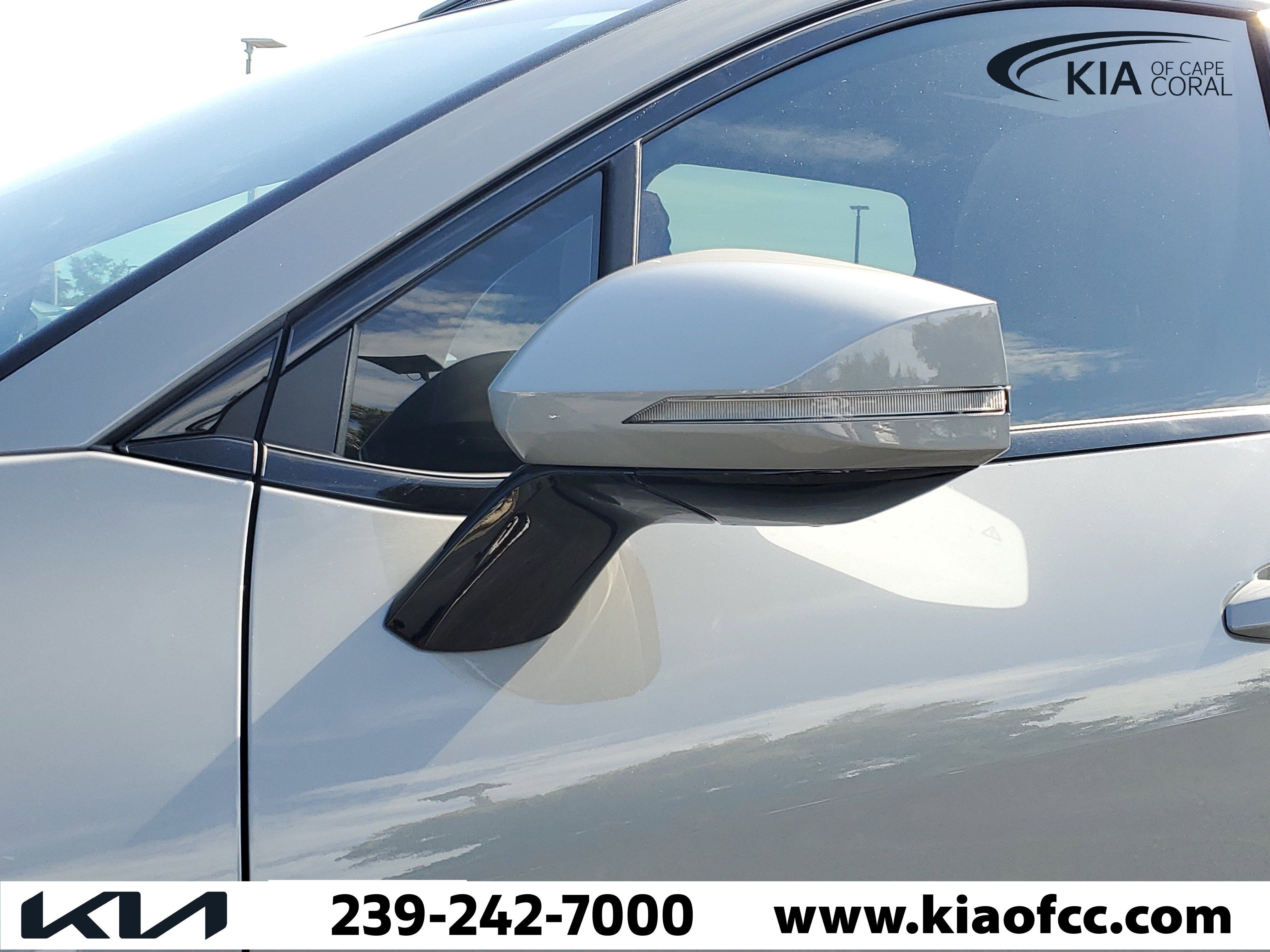 Certified 2026 Kia Sportage SX FWD image 5