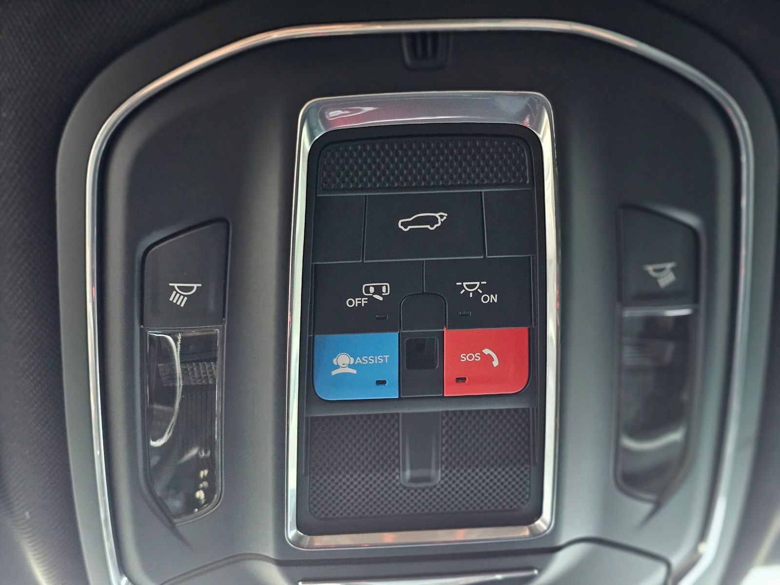 New 2026 Jeep Grand Cherokee L Limited AWD/4WD image 17