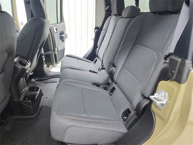 New 2025 Jeep Gladiator Sport image 30