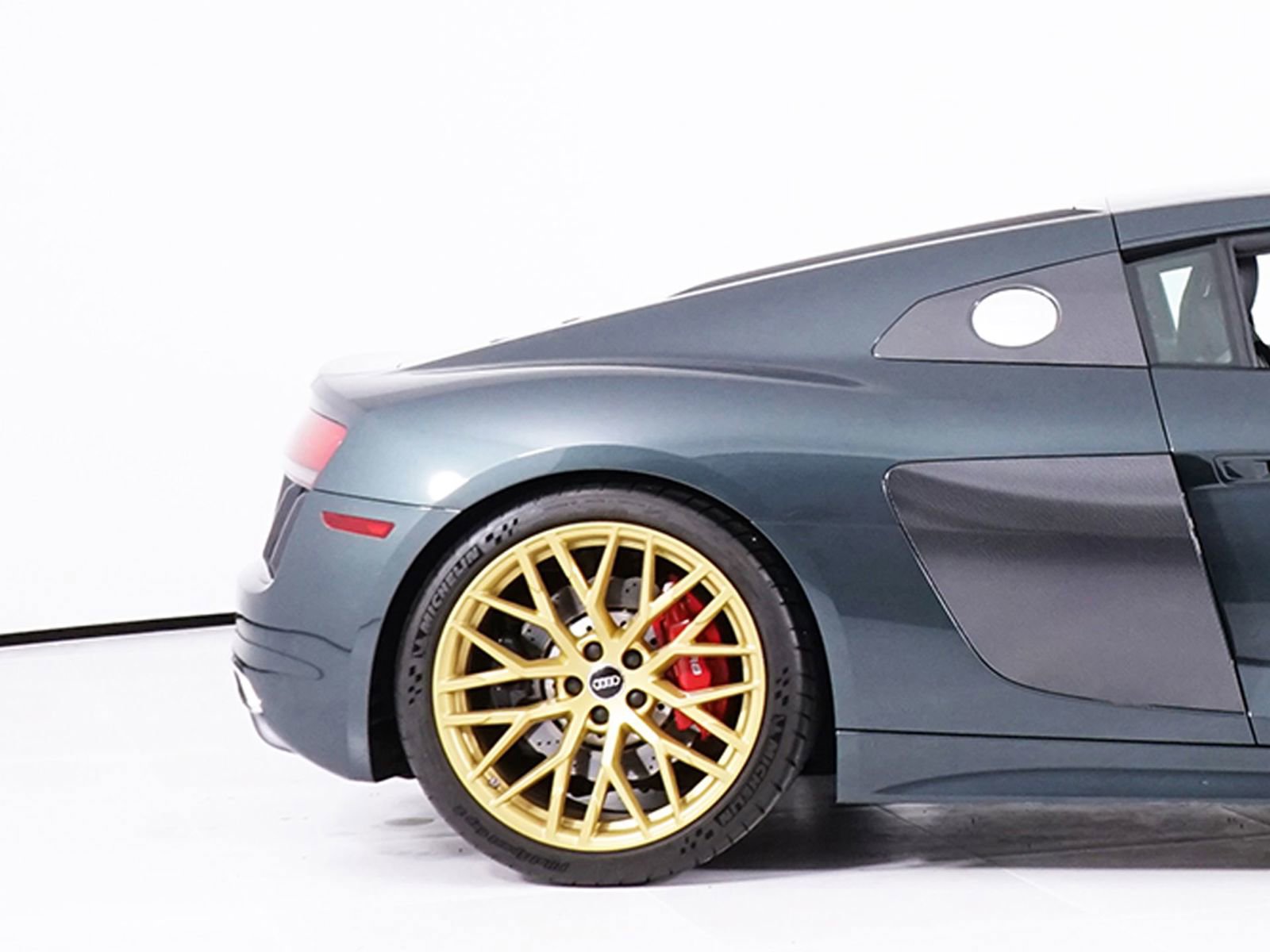 Used 2017 Audi R8 V10 image 16