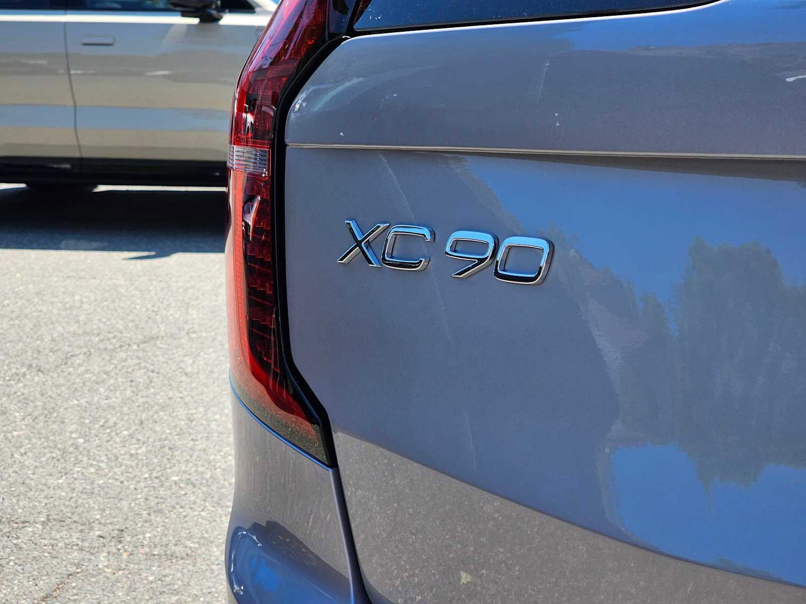 New 2026 Volvo XC90 B5 Plus image 14