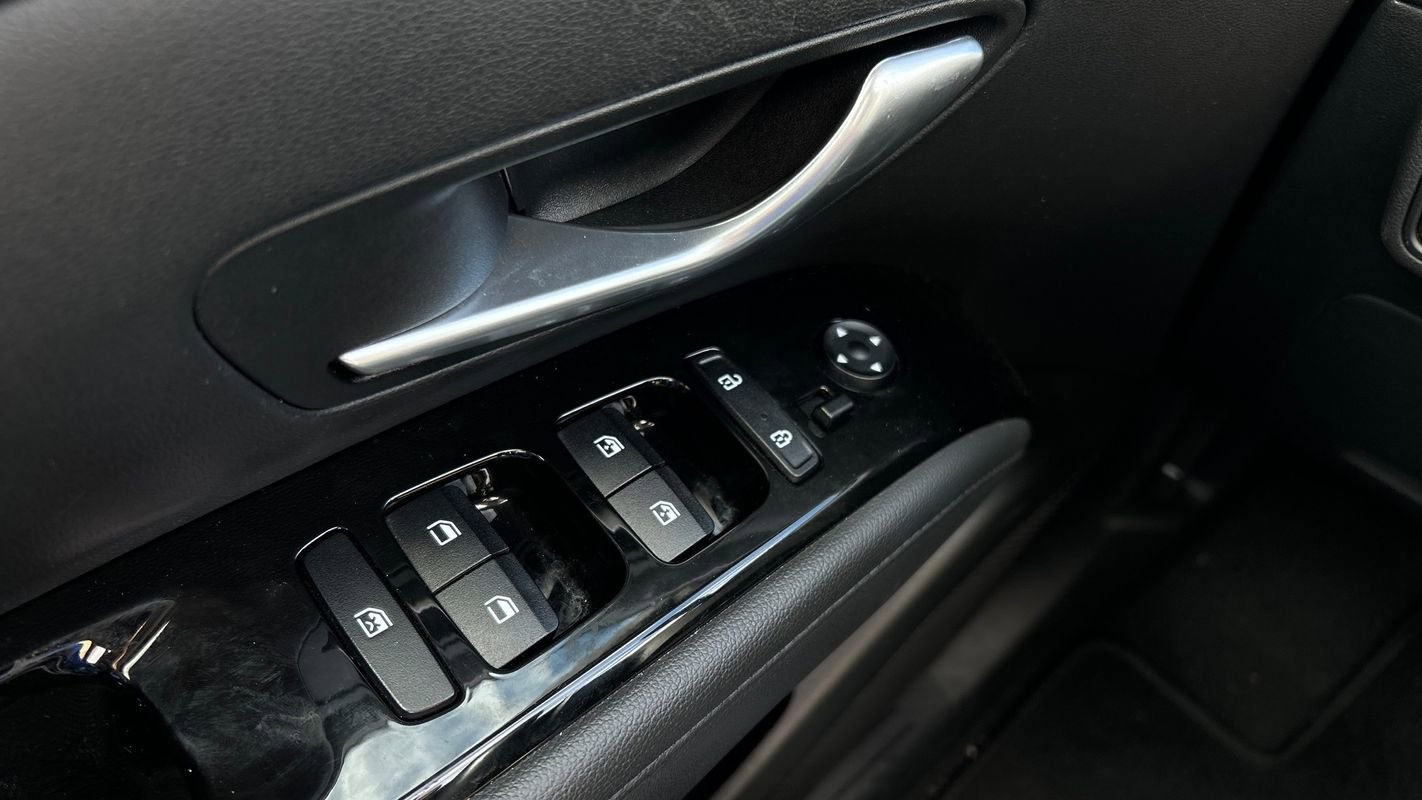 Used 2024 Hyundai Tucson Limited image 33