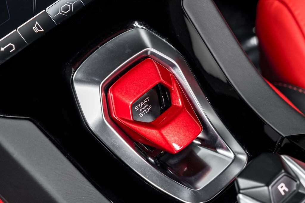 Used 2023 Lamborghini Huracan EVO RWD image 28