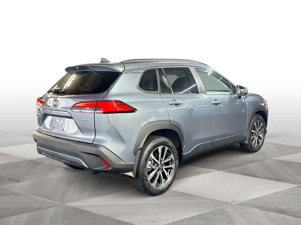 Used 2023 Toyota Corolla Cross XLE FWD image 8