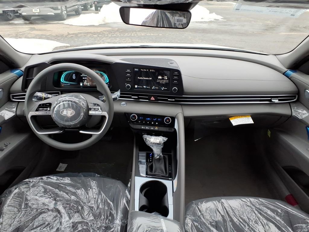 New 2026 Hyundai Elantra Blue w/ Cargo Package image 10