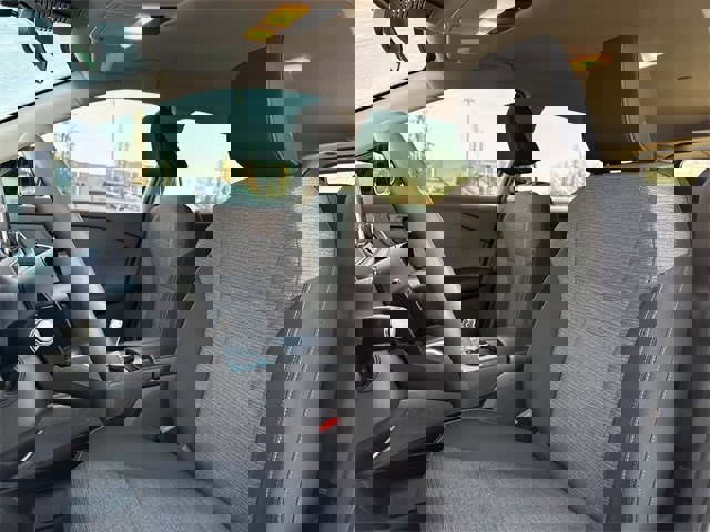 Used 2023 Nissan Rogue SV image 12