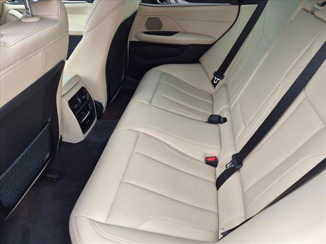 Used 2023 BMW i4 eDrive40 RWD image 19