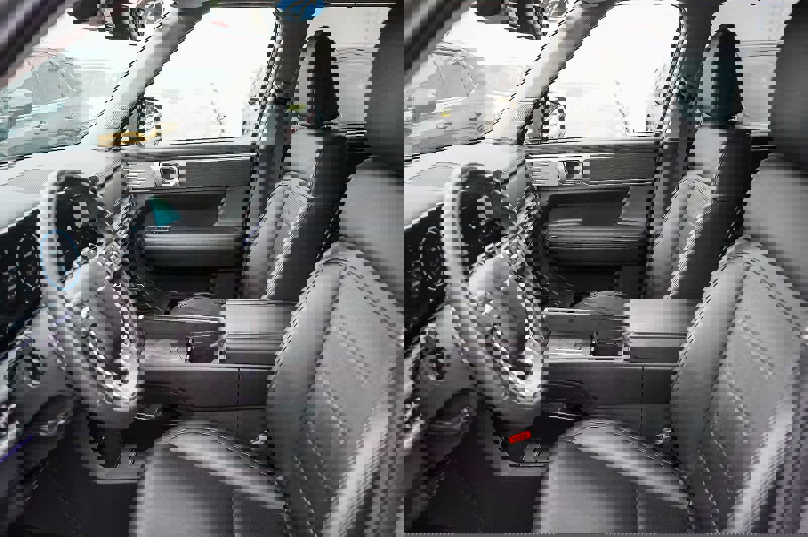 Used 2024 Hyundai Santa Fe Limited image 15