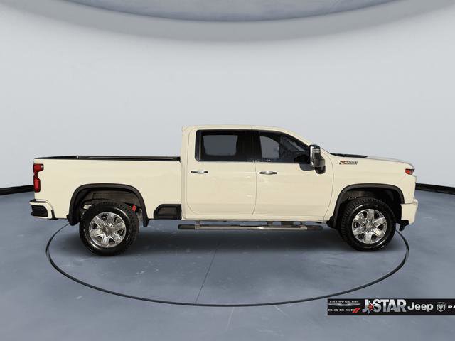 Used 2021 Chevrolet Silverado 2500 LTZ w/ Z71 Chrome Sport Edition image 4
