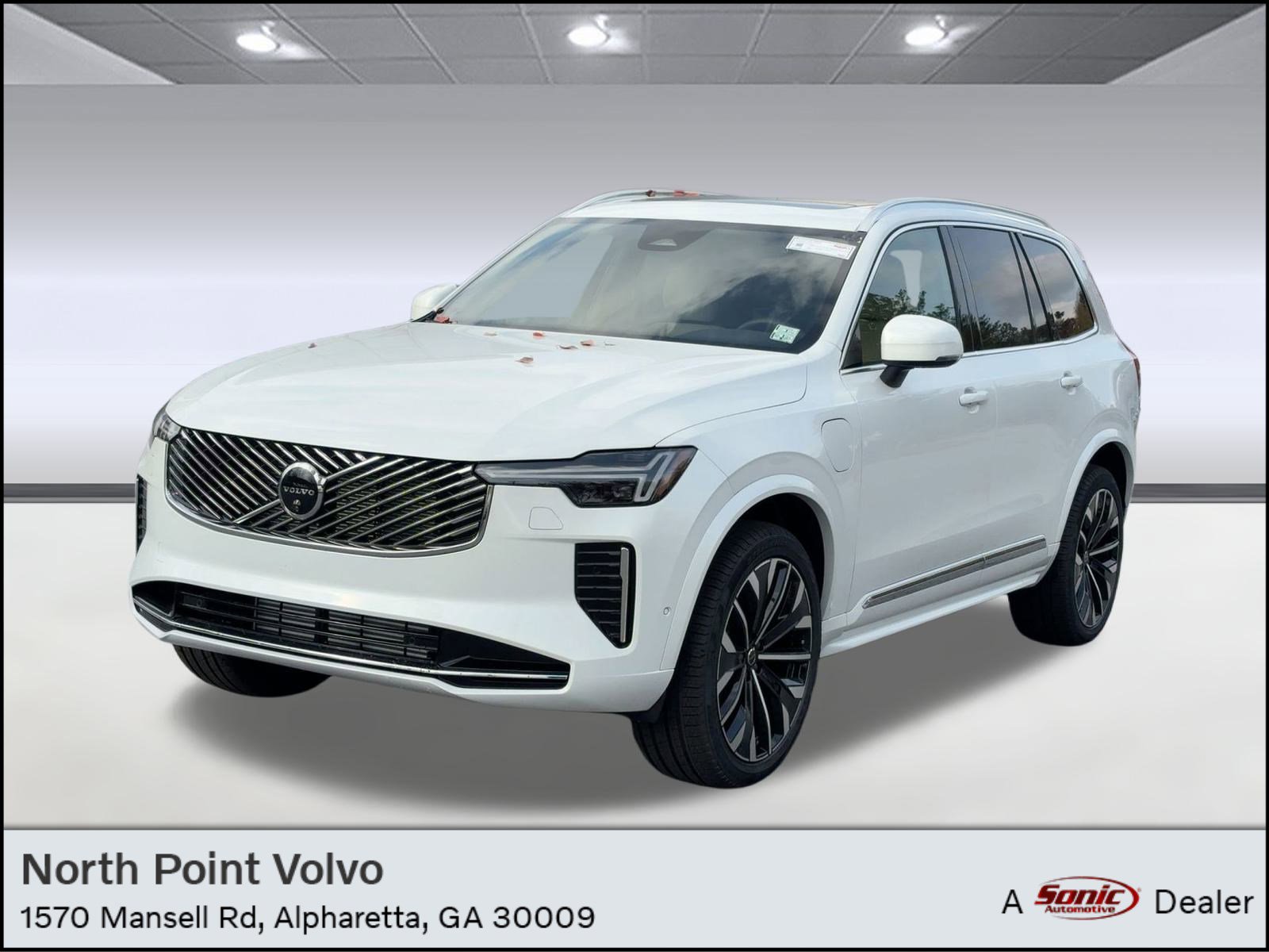 New 2026 Volvo XC90 T8 Plus image 1