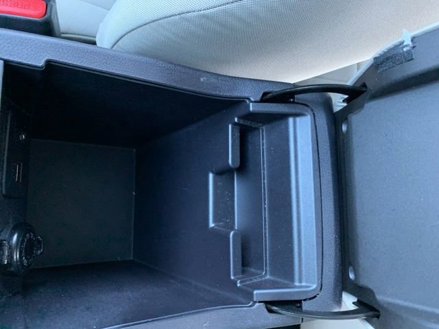 Used 2017 Subaru Impreza 2.0i Premium image 23