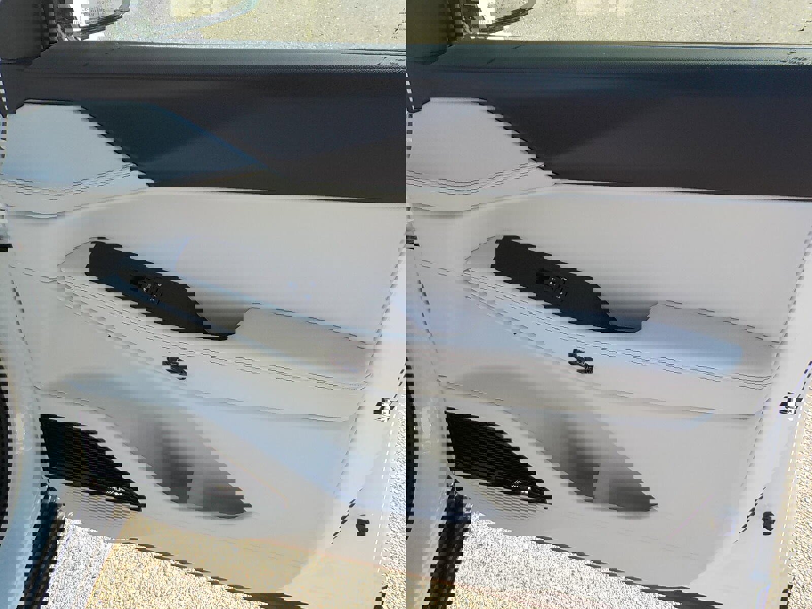 New 2026 Jeep Cherokee Limited image 15