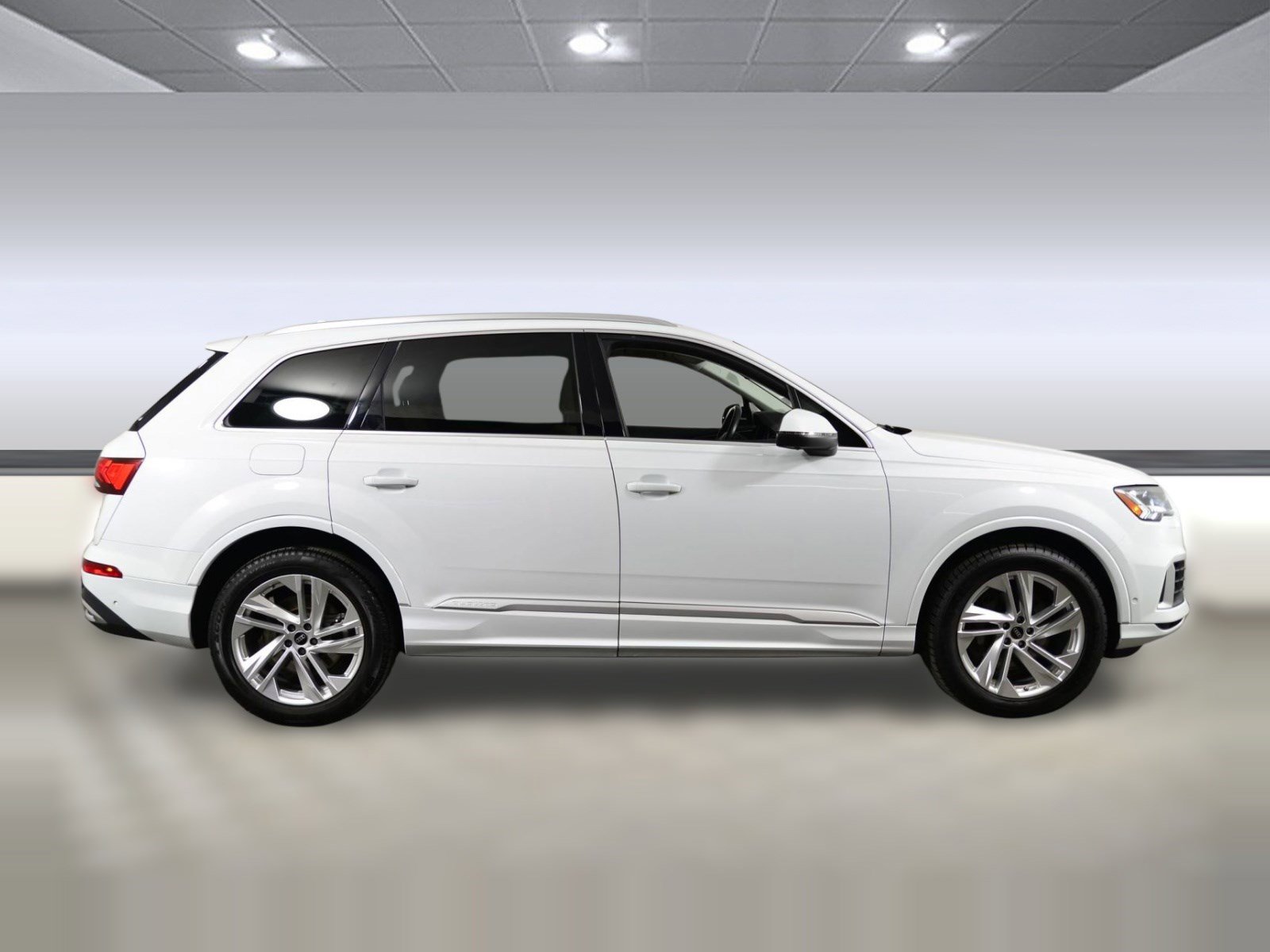 Used 2024 Audi Q7 3.0T Premium Plus image 7